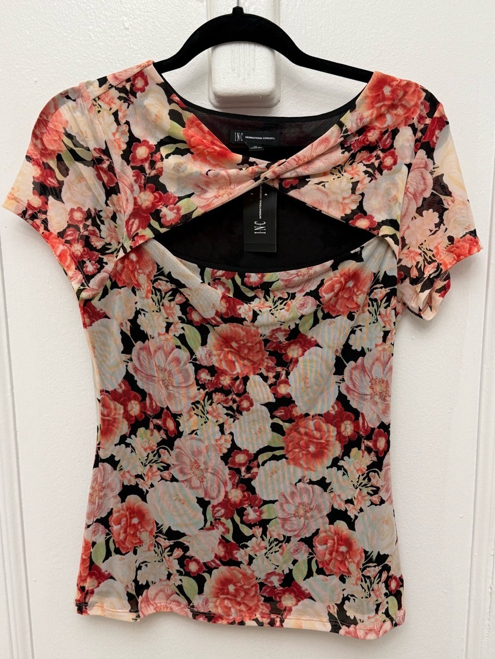 INC International Concepts Coral & Black Floral Twist-Front Mesh Top Medium New